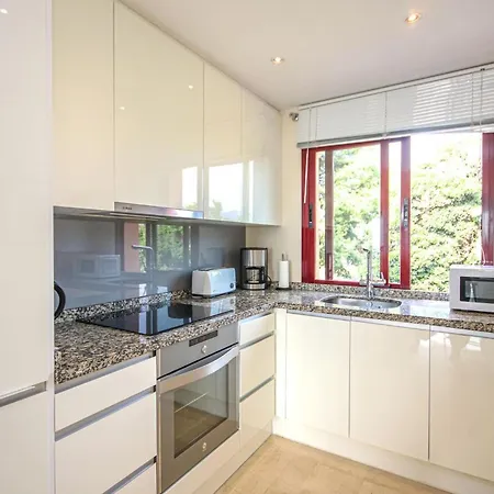 Apartment Penthouse Great Sea Views & Access