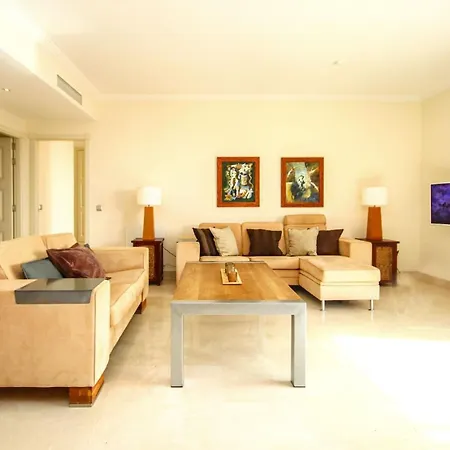 Penthouse Great Sea Views & Access